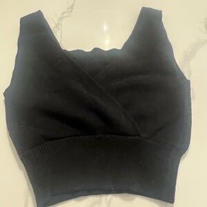 Euc Thread & Supply black cropped knit top s. XS